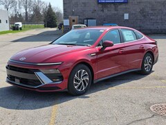 2026 Hyundai Sonata Hybrid Blue Sedan