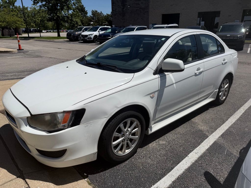 2011 Mitsubishi Lancer's photo