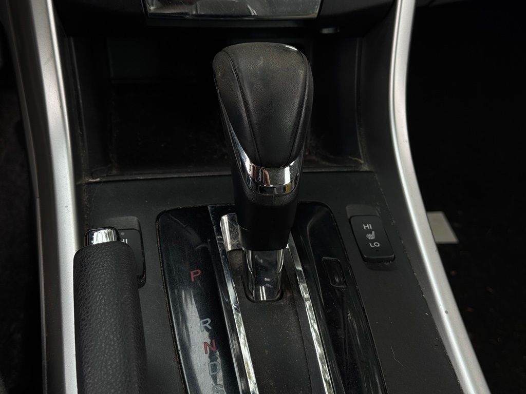 2015 Honda Accord EX-L V-6 - Photo 31