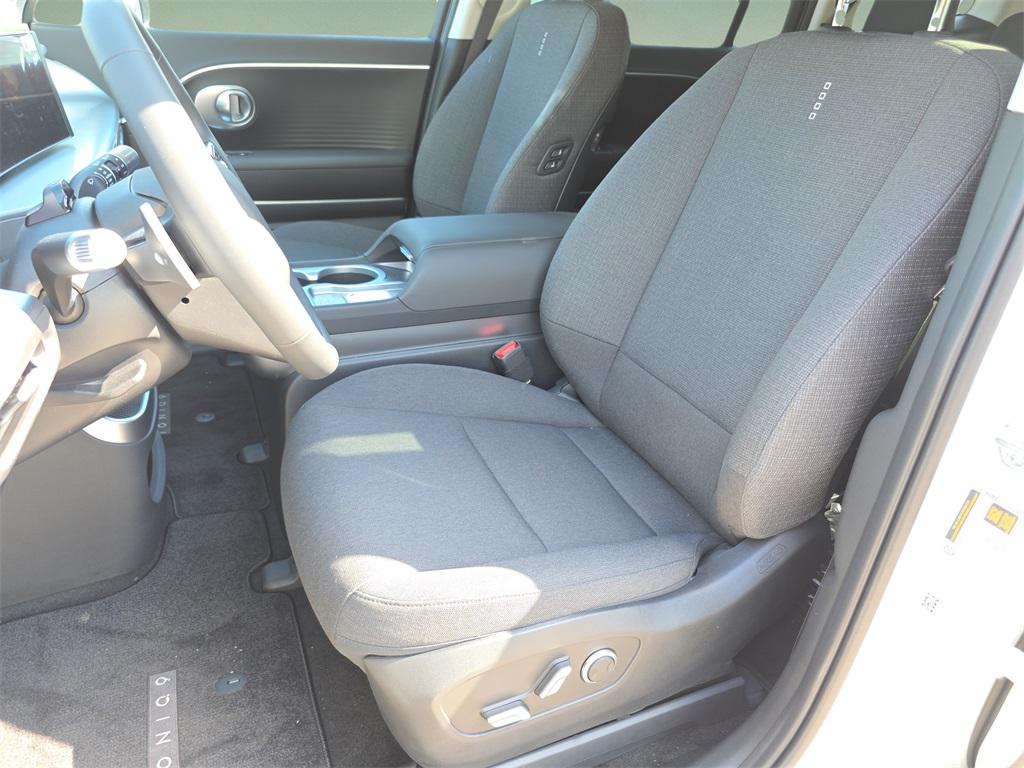2026 Hyundai IONIQ 9 SE - Photo 21