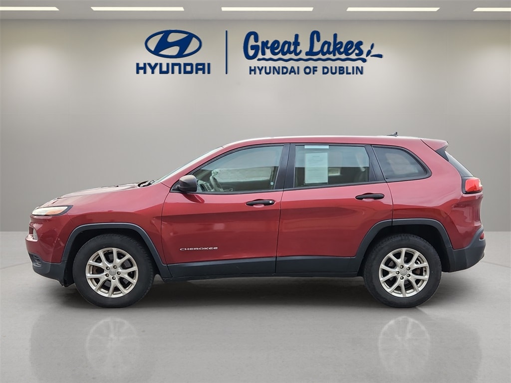 Used 2015 Jeep Cherokee Sport FWD SUV