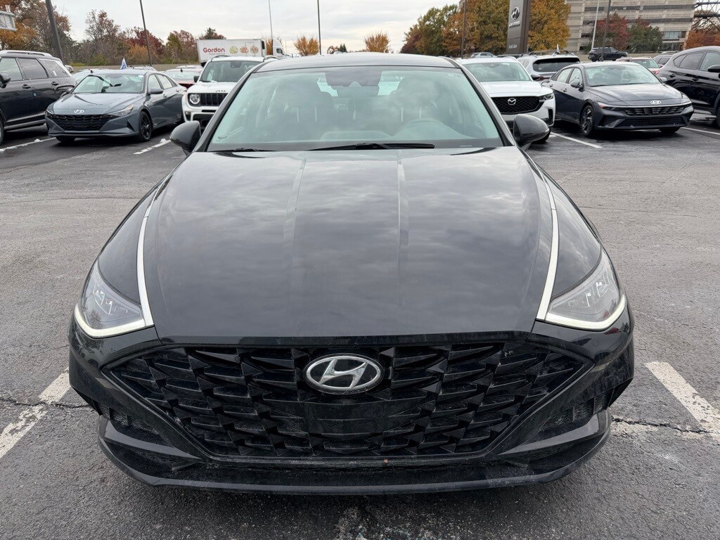 Used 2023 Hyundai Sonata SEL Sedan