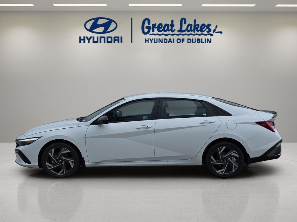 New 2025 Hyundai Elantra Hybrid SEL Sport Sedan