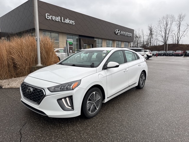 2021 Hyundai IONIQ SEL's photo