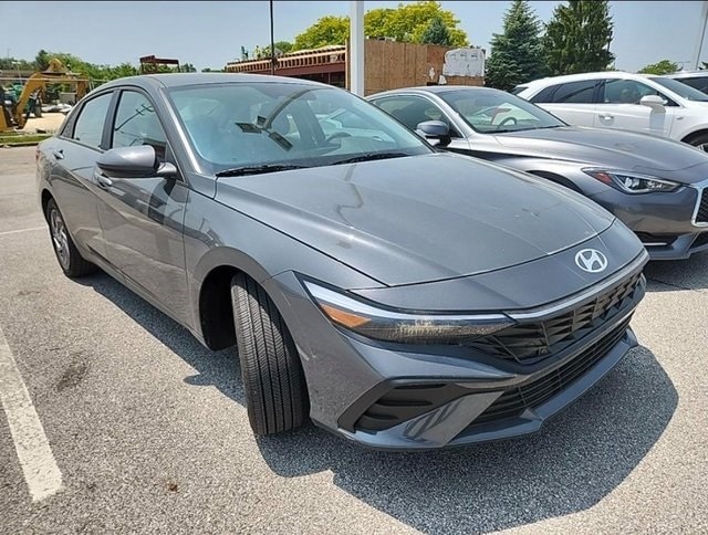 Certified 2024 Hyundai Elantra SEL with VIN KMHLM4DGXRU811192 for sale in Streetsboro, OH