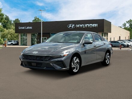 2025 Hyundai Elantra SEL Convenience Sedan