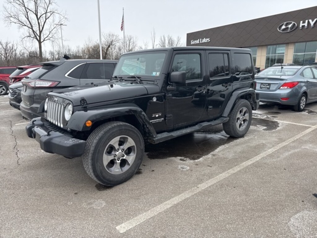 Used 2016 Jeep Wrangler JK Unlimited Sahara 4x4 SUV
