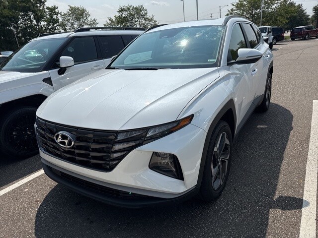 2022 Hyundai Tucson SEL Convenience photo 2