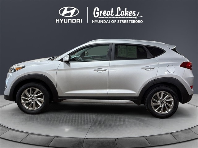 Used 2017 Hyundai Tucson SE with VIN KM8J33A48HU347803 for sale in Streetsboro, OH