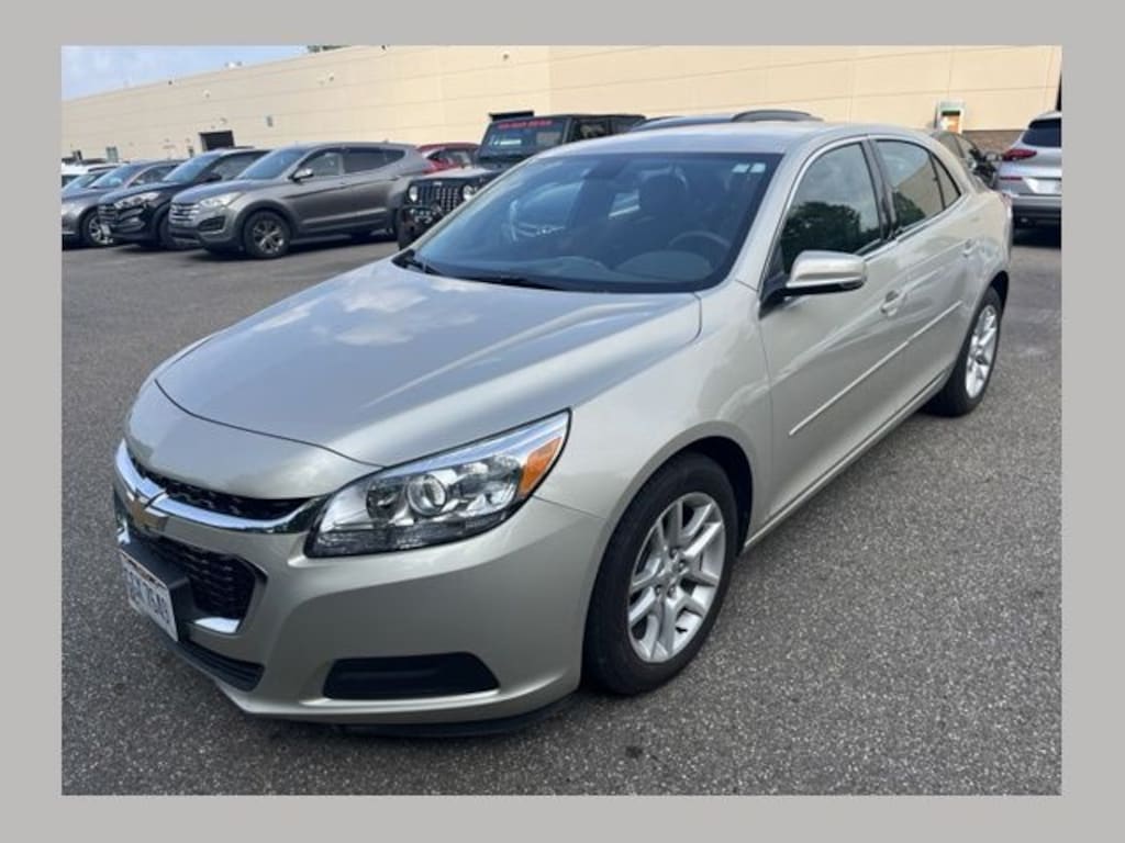 Used 2014 Chevrolet Malibu LT w/1LT Sedan