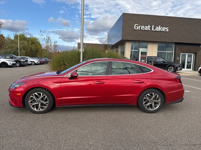 2022 Hyundai Sonata SEL Convenience N Line photo 2