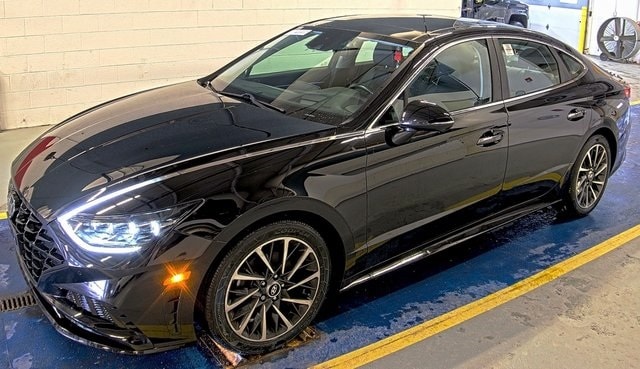 2023 Hyundai Sonata Limited's photo