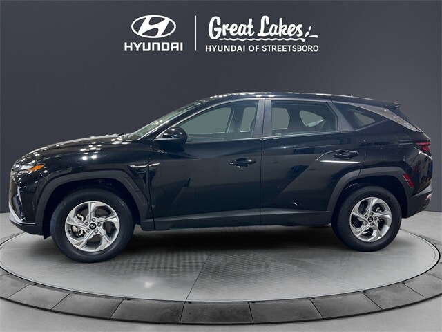 2023 Hyundai Tucson SE photo 2