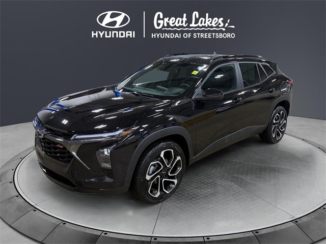 2025 Chevrolet Trax RS's photo