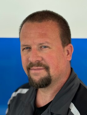 Staff member Dustin Beall from ID_5dc871c8cdf7