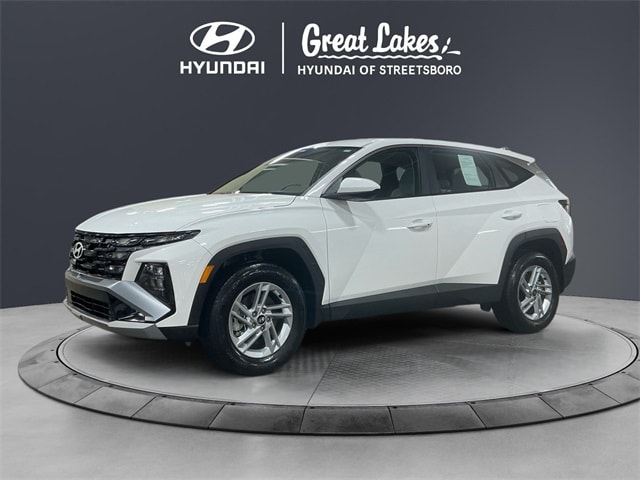 2025 Hyundai Tucson SE's photo