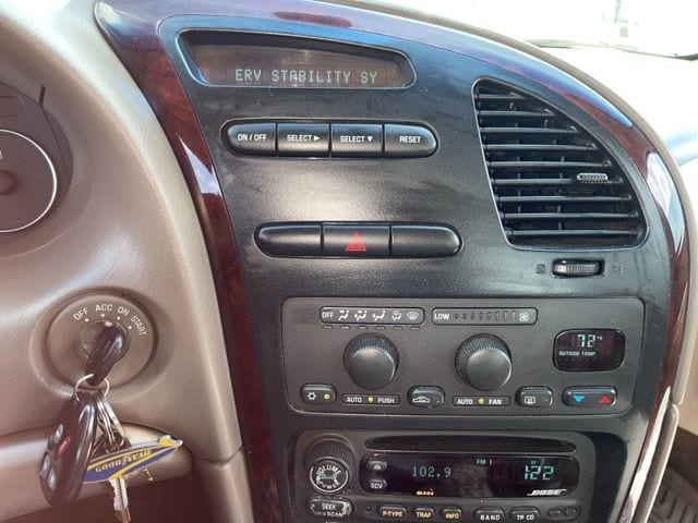 Used 2003 Oldsmobile Aurora 4.0 with VIN 1G3GS64C934101910 for sale in Streetsboro, OH