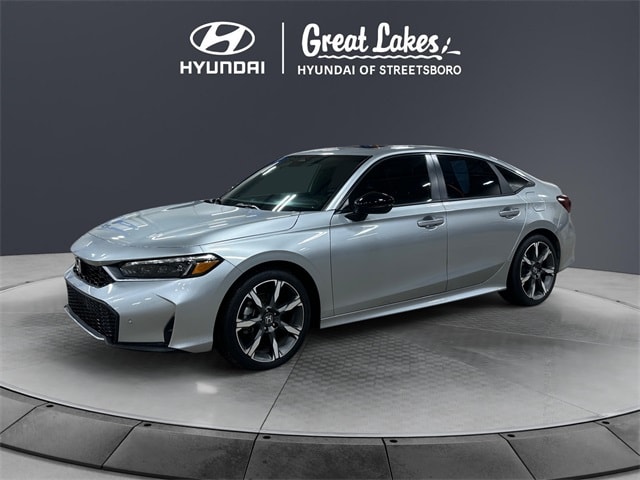 2025 Honda Civic Sport Touring's photo