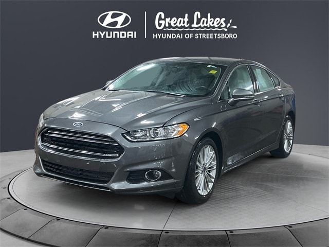 2014 Ford Fusion SE's photo