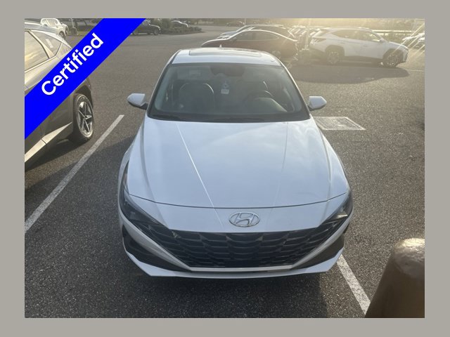  Hyundai Elantra