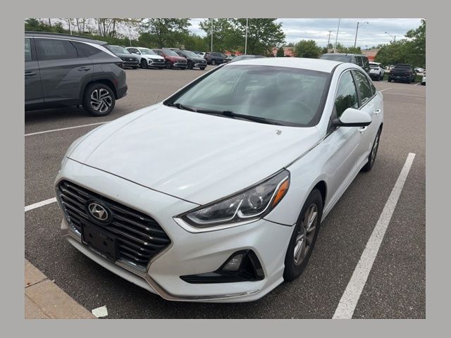 2018 Hyundai Sonata SE's photo