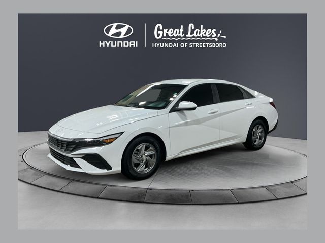 2024 Hyundai Elantra SE