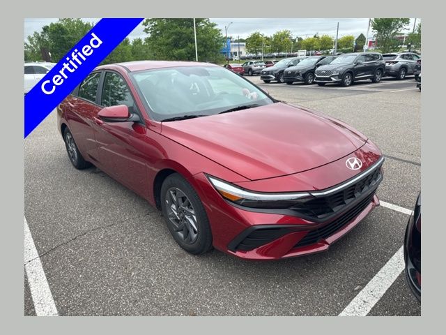 2024 Hyundai Elantra 2.0 SEL IVT's photo