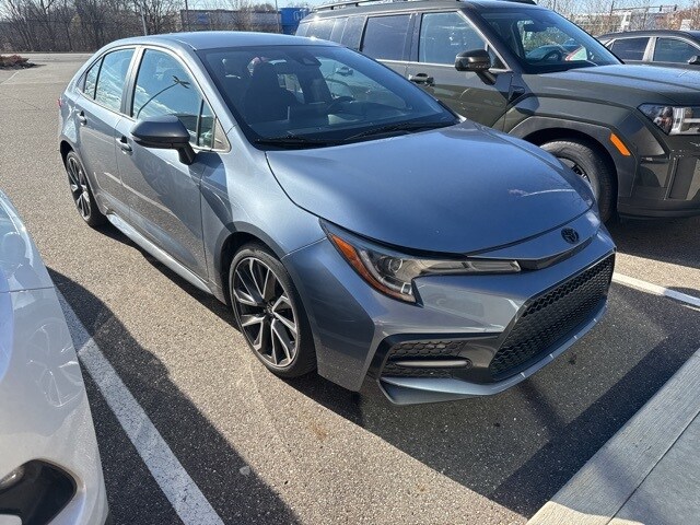 2020 Toyota Corolla SE photo 2