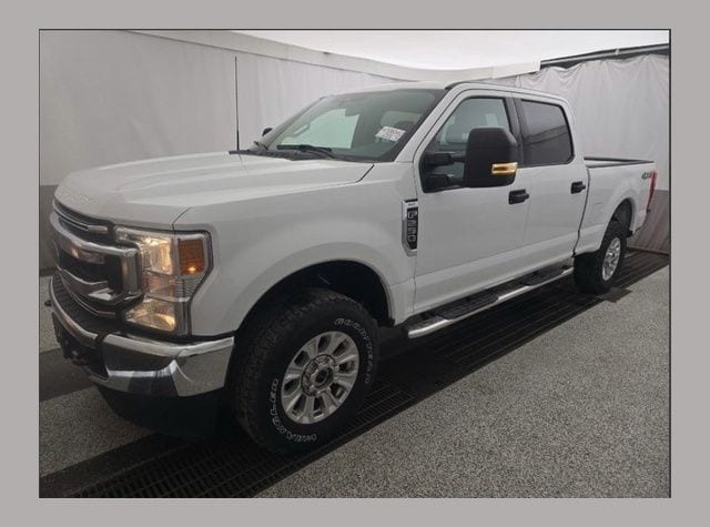 2022 Ford F-250 XLT 4x4 Crew Cab 8' Box's photo