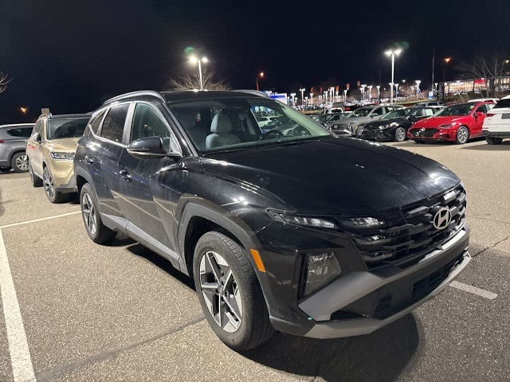 Certified 2025 Hyundai Tucson SEL Convenience SUV