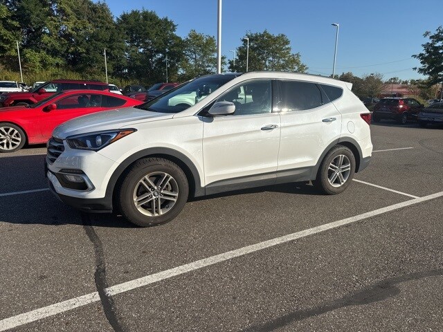 2018 Hyundai Santa Fe Sport photo 2