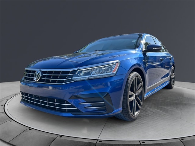 1VWDT7A33HC044463