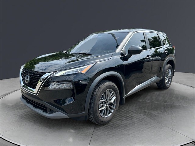 2023 Nissan Rogue S photo 2