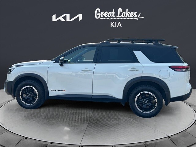 2024 Nissan Pathfinder Rock Creek photo 3