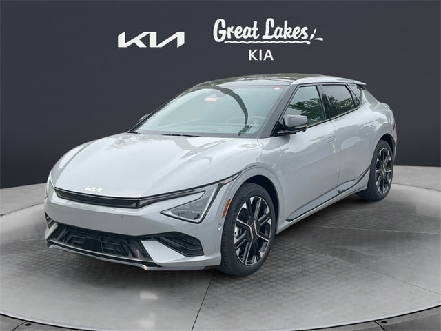 2025 Kia EV6 SUV 