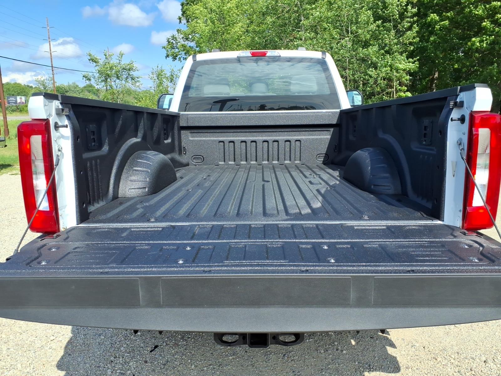 2026 Ford F-250 Super Duty XL - Photo 8