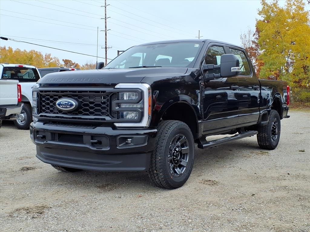 New 2026 Ford F-250 XL 4x4 XL Crew Cab 6.8 ft. SB Pickup