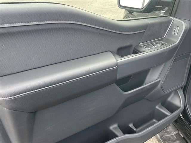 2025 Ford F-150 XLT - Photo 15