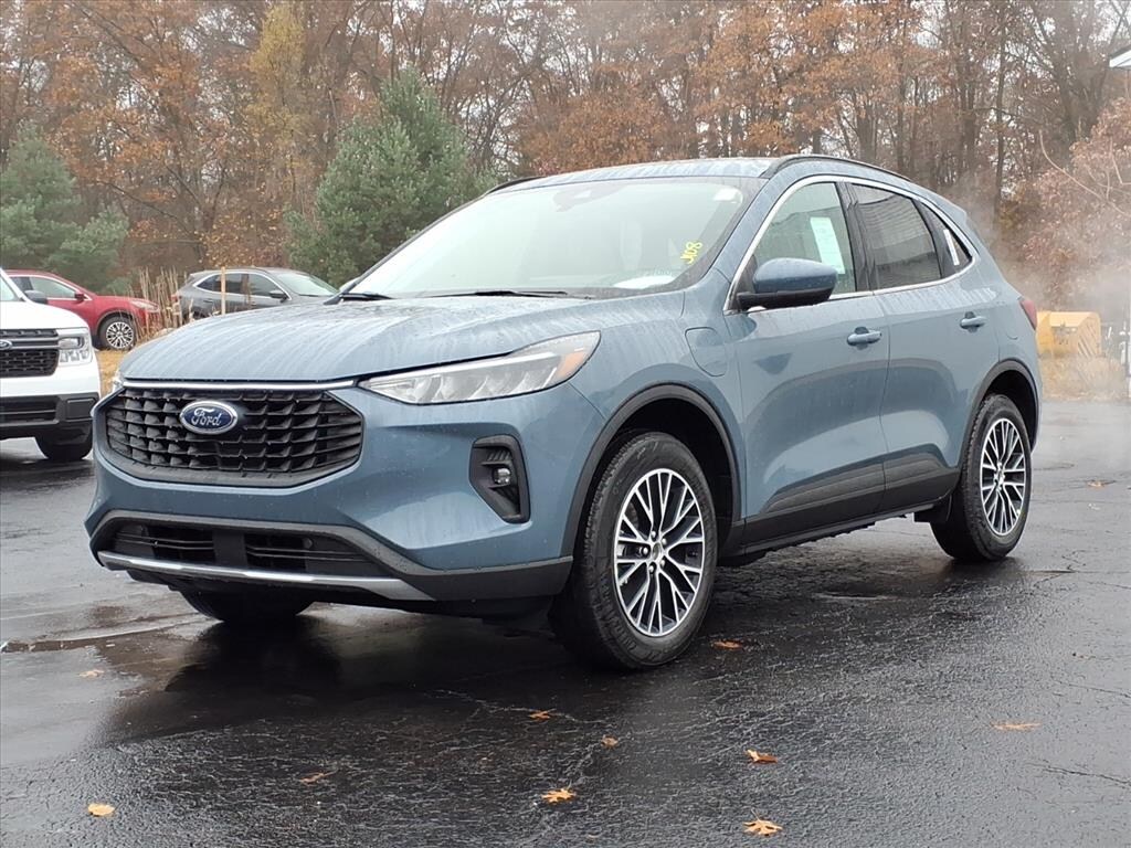 New 2026 Ford Escape Phev PHEV SUV