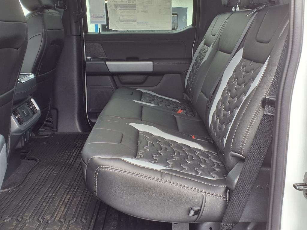 2025 Ford F-150 XLT - Photo 11