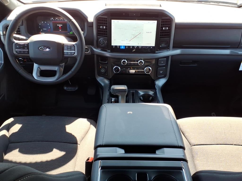 2025 Ford F-150 XLT - Photo 12