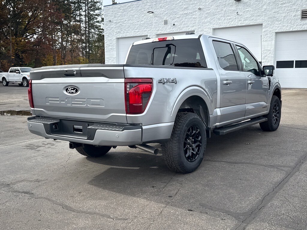 2025 Ford F-150 XLT - Photo 10