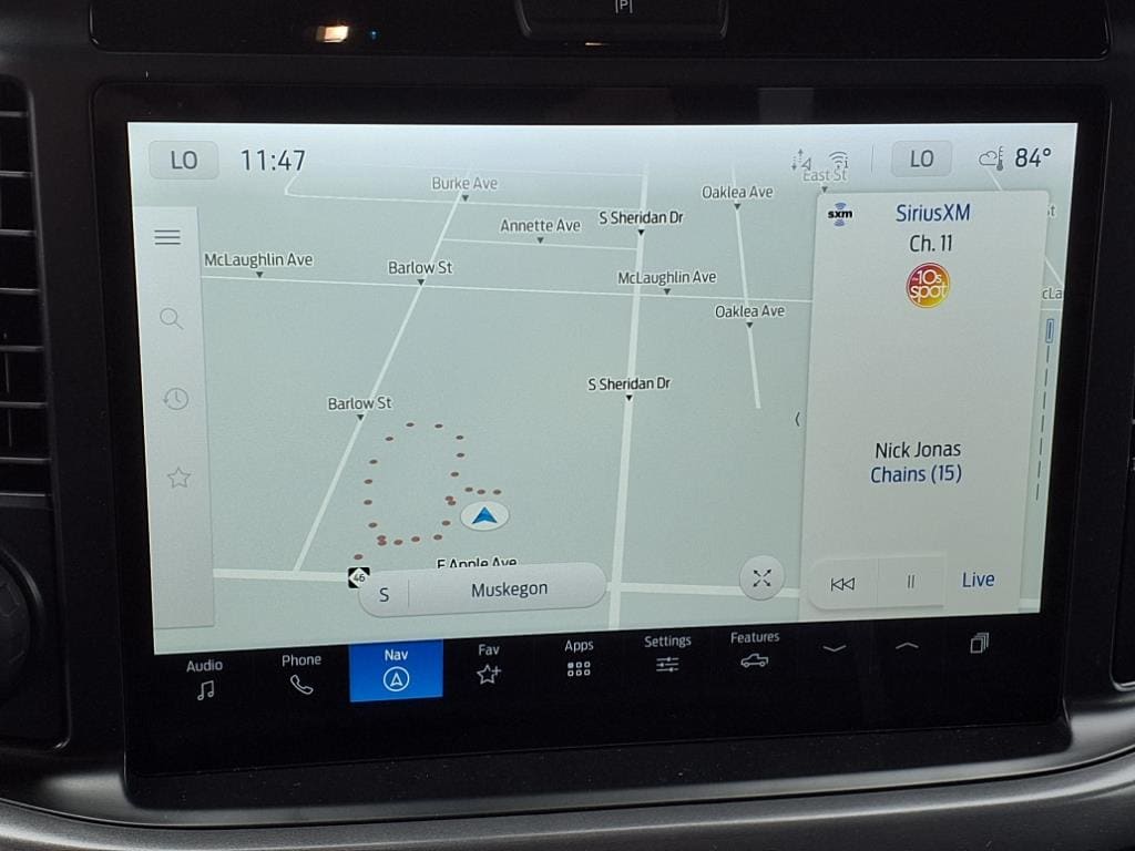 2025 Ford F-150 XLT - Photo 10