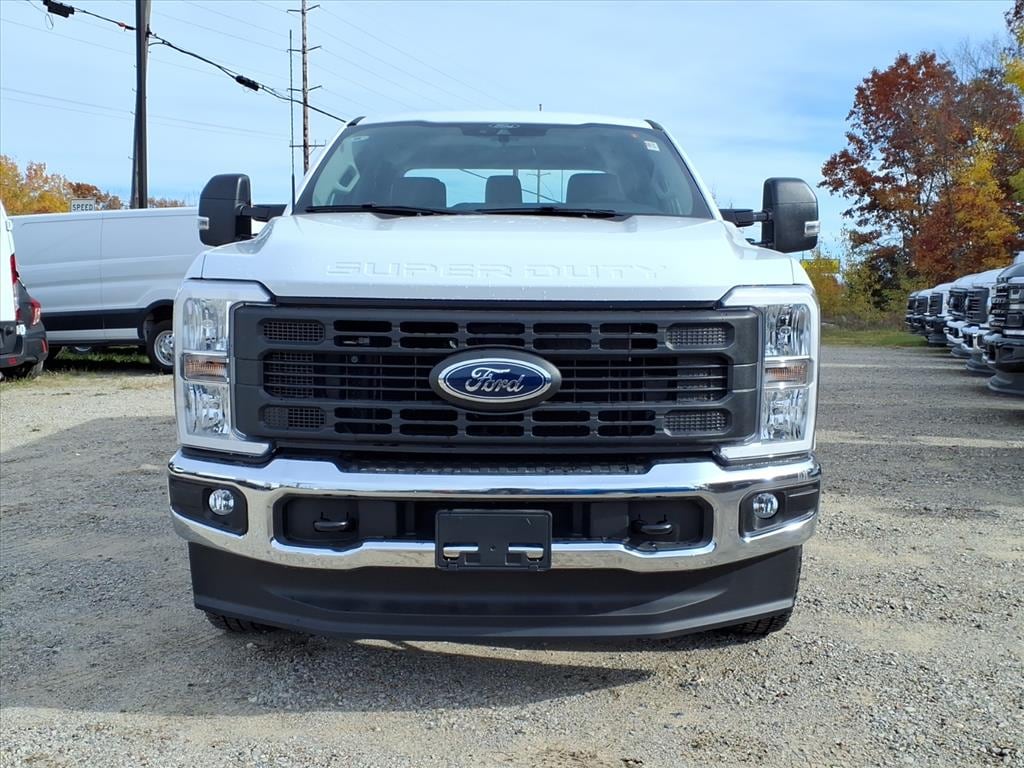 New 2026 Ford F-250 XL 4x4 XL Crew Cab 6.8 ft. SB Pickup