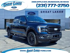 2025 Ford F-150 Lariat 4x4 Lariat  SuperCrew 5.5 ft. SB