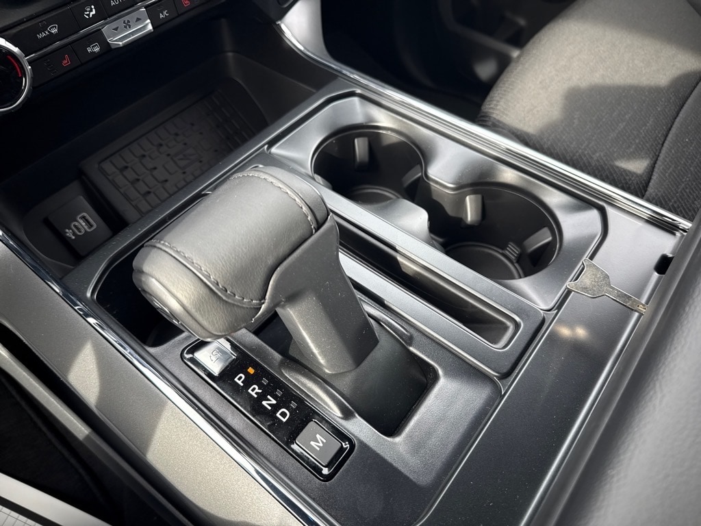 2025 Ford F-150 XLT - Photo 23
