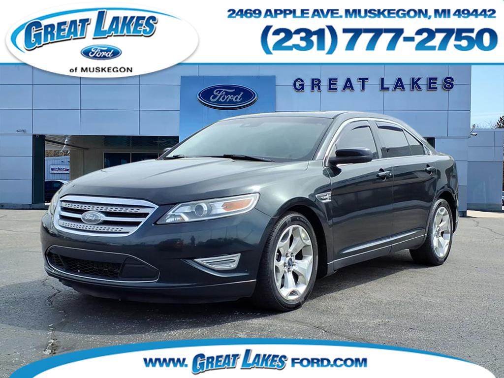 2010 Ford Taurus SHO AWD's photo