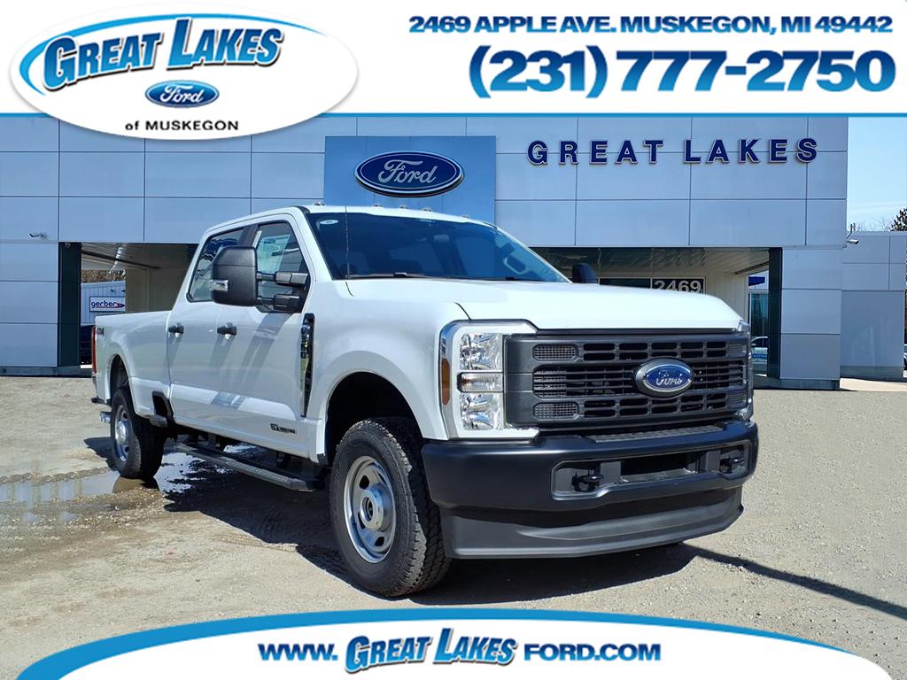 2026 Ford F-350 Super Duty XL's photo
