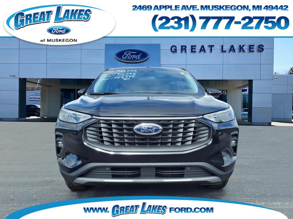 2025 Ford Escape PHEV's photo