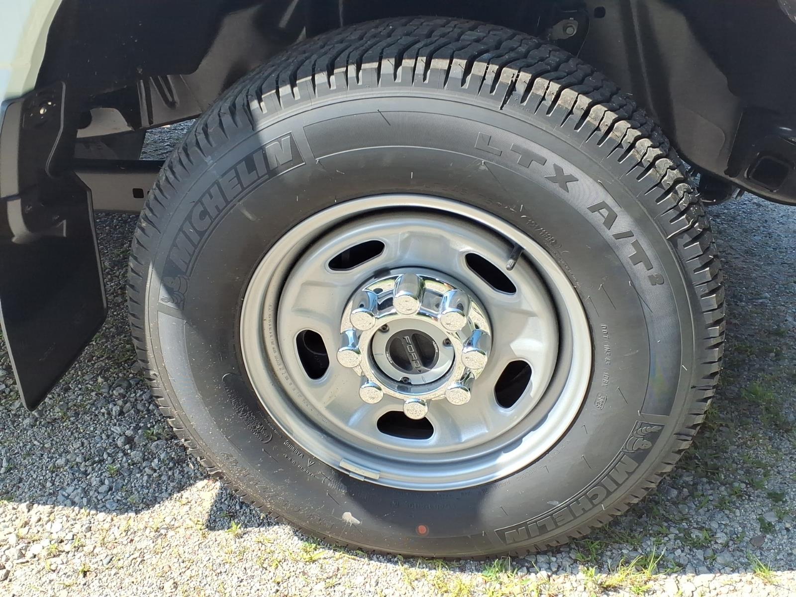 2026 Ford F-250 Super Duty XL - Photo 13
